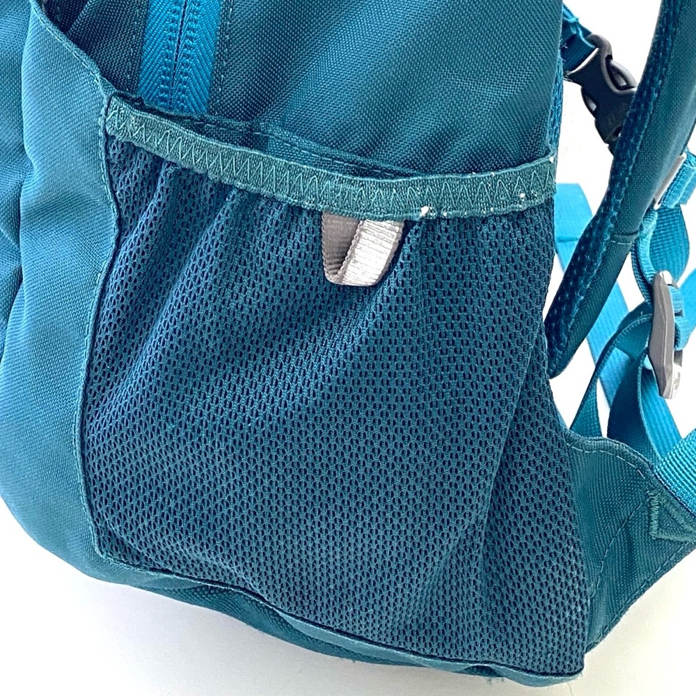 The North Face Unisex Teal Jester Backpack 28L - Picture 10 of 16